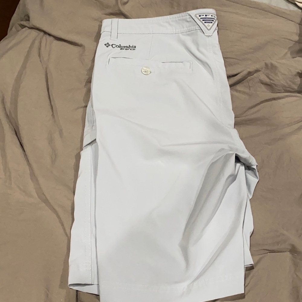 Gray Columbia fishing shorts